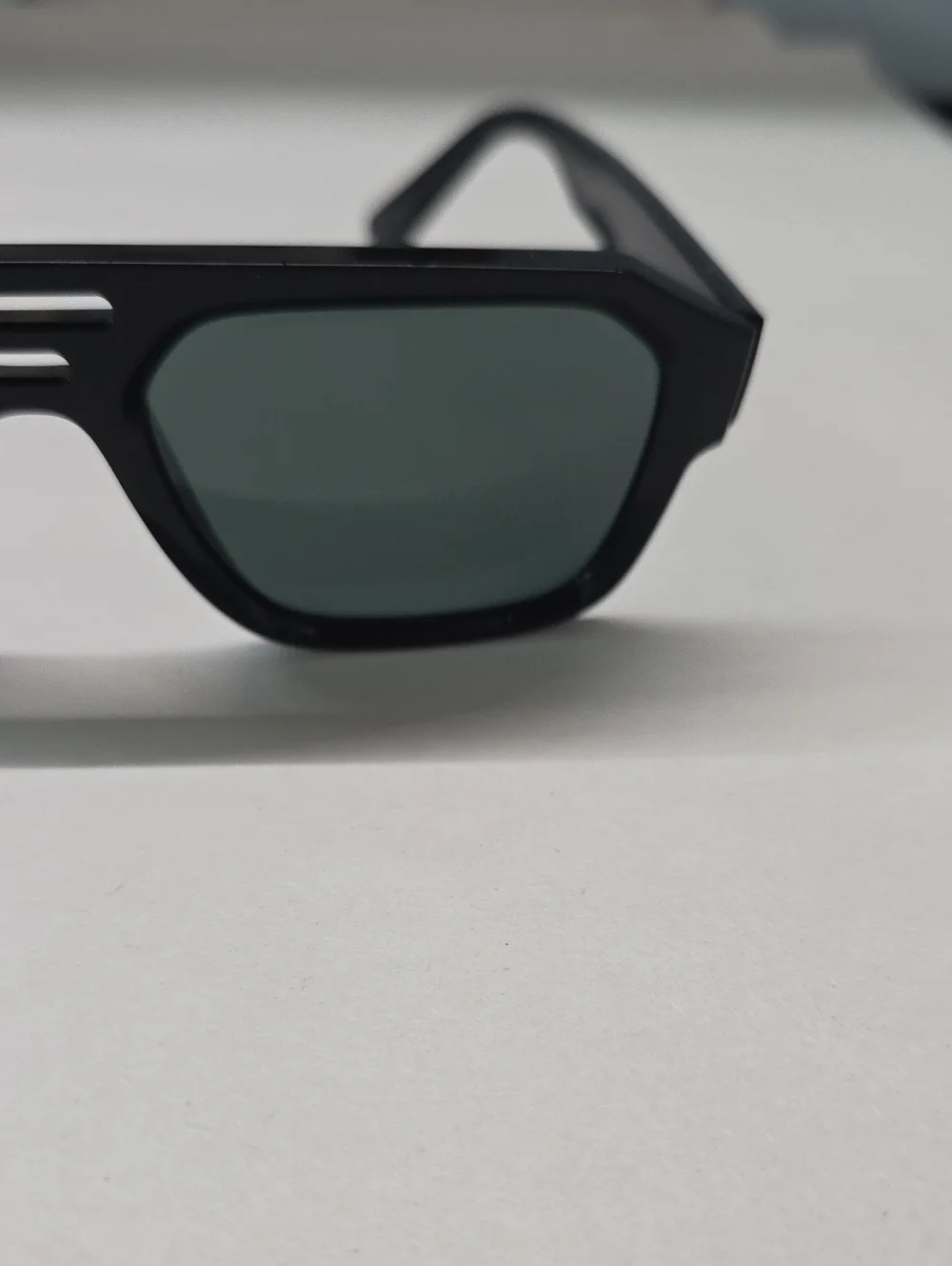 Ray-Ban Black RB4397 Corrigan Sunglasses Unisex PreOwned (Read Description)